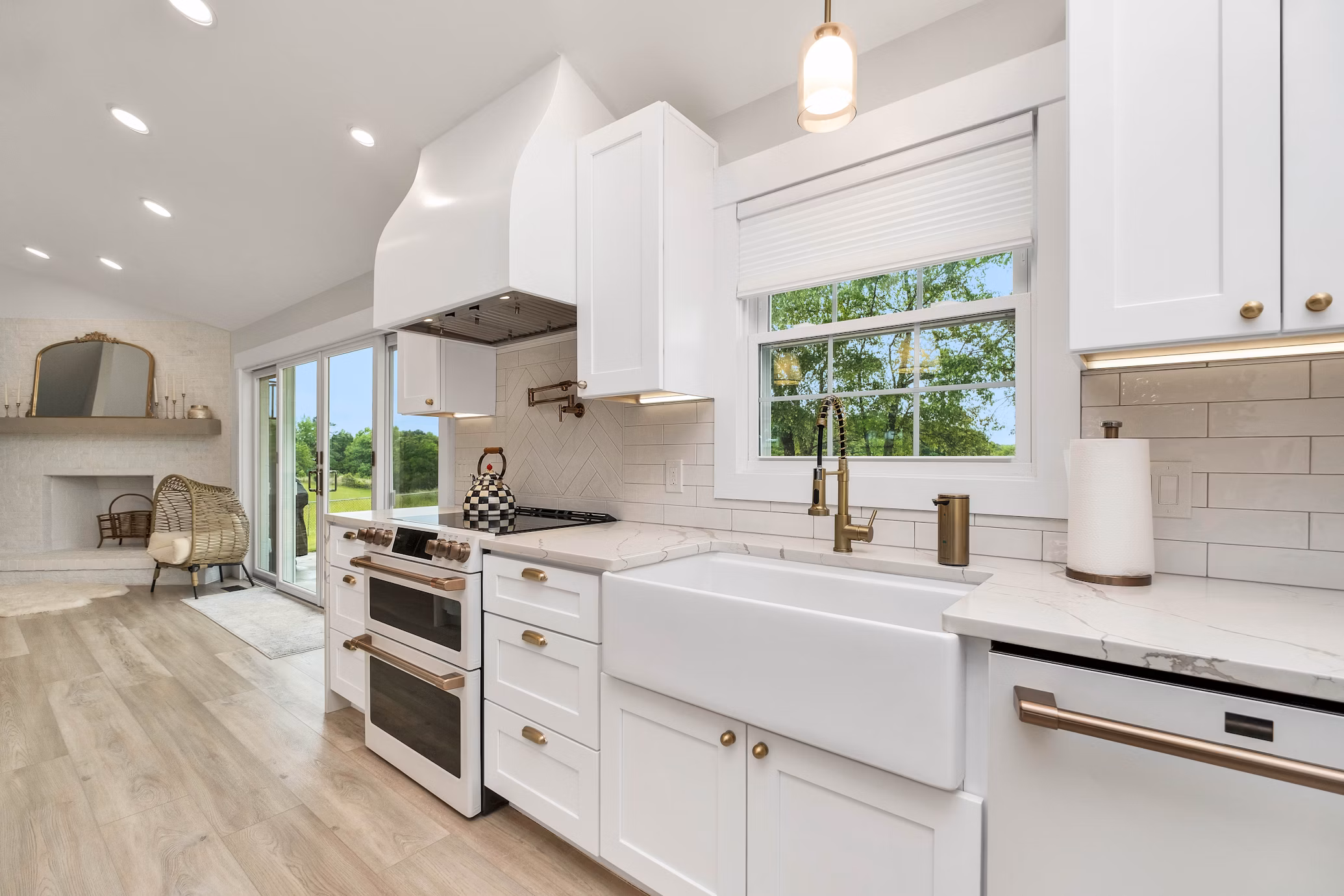 Kitchen with White Cabinets Photo